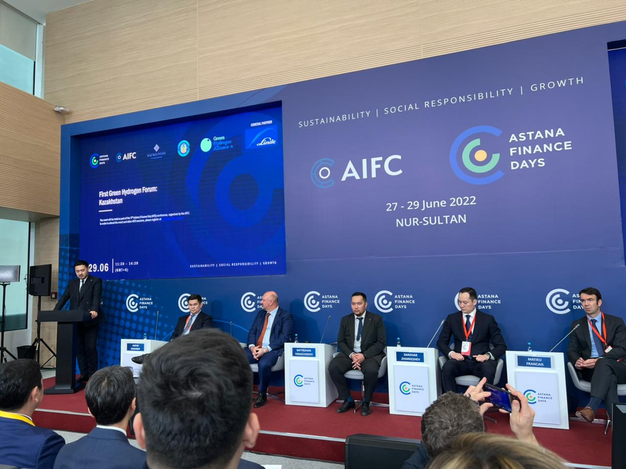 29 июня 2022 года прошел первый форум зеленого водорода в Казахстане.